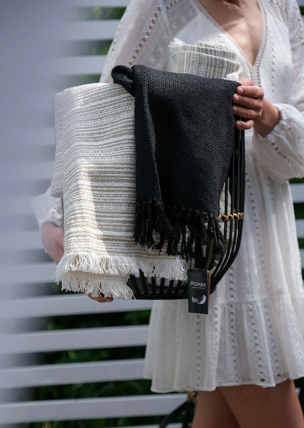 Сервировка романтического стола 5