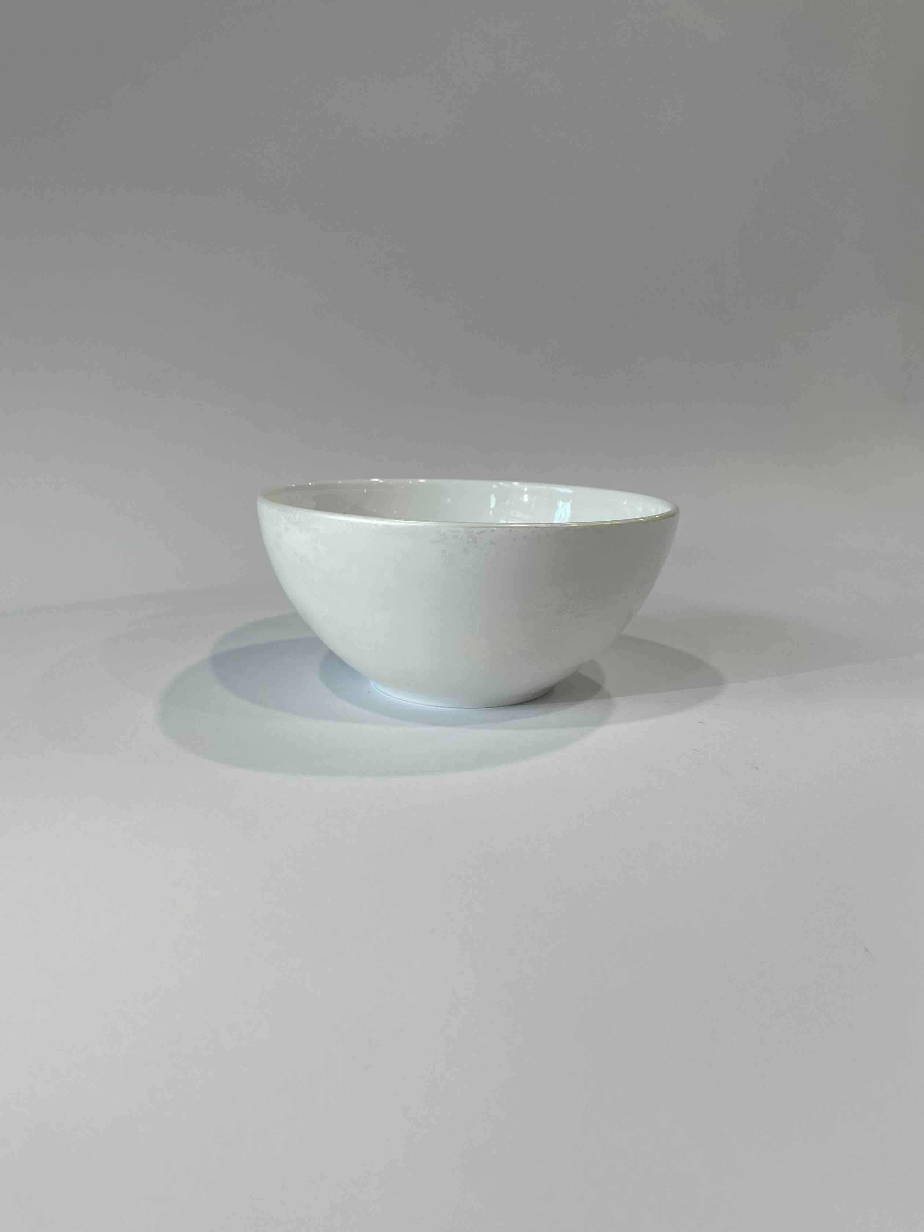 Чаша Royal Crown Derby Crushed Velvet Pearl 11,5 см, Перламутровый